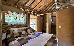 La Perla Negra - Black Pearl Eco Hostel